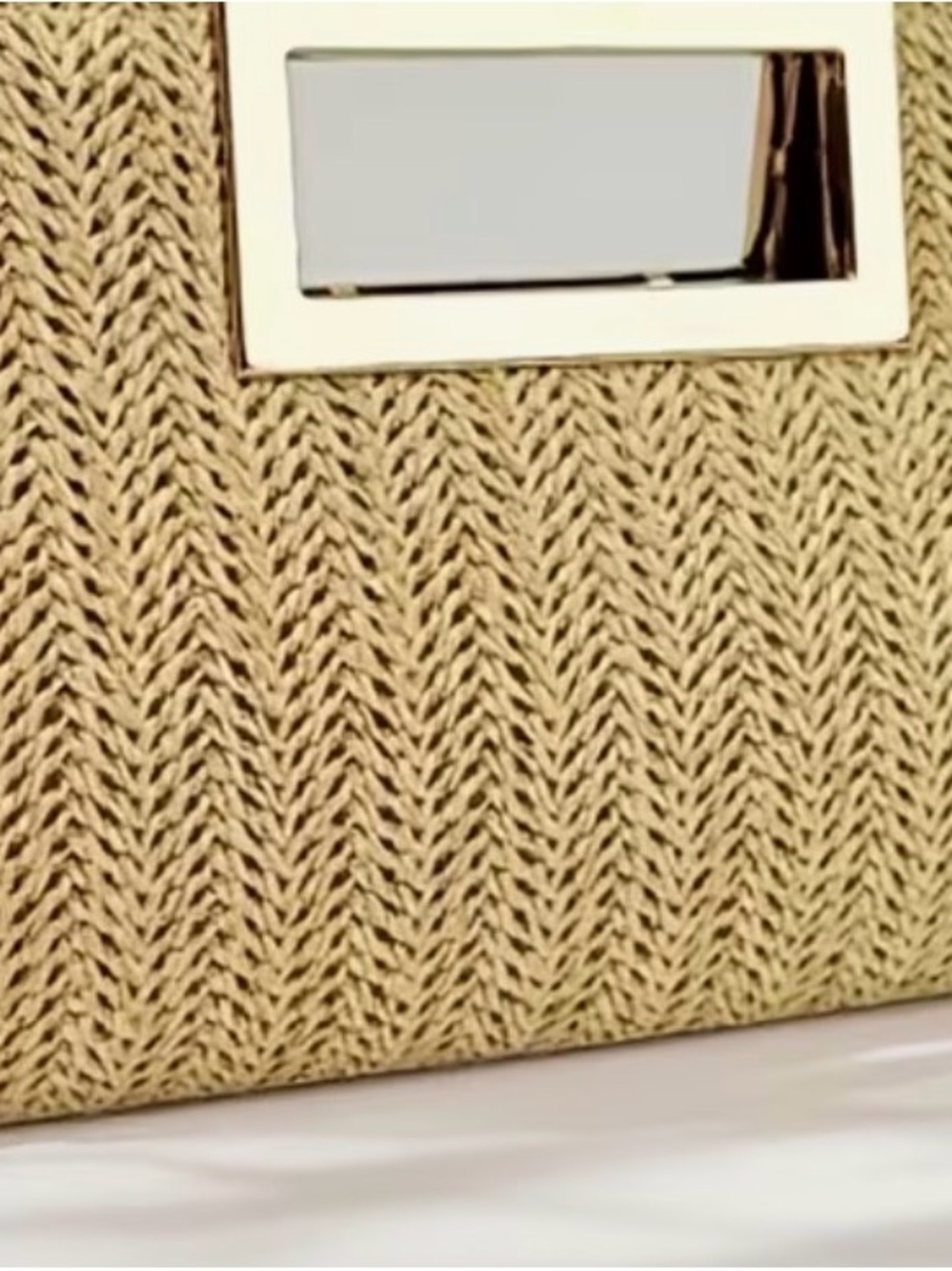 Straw Clutch with Beige Cat-Eye Sunglasses - Picture 4 of 5